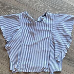 Flutter shoulder striped crop *Summer is here!*